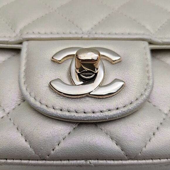 Chanel  Iridescent Lambskin Quilted Mini Rectangular Flap Champagne Gold - Picture 11 of 16